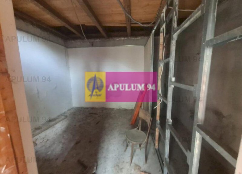 Teren cu constructie de vanzare in Busteni - Zona Lidl